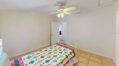 2912 Hawthorne Street Sarasota FL 34239