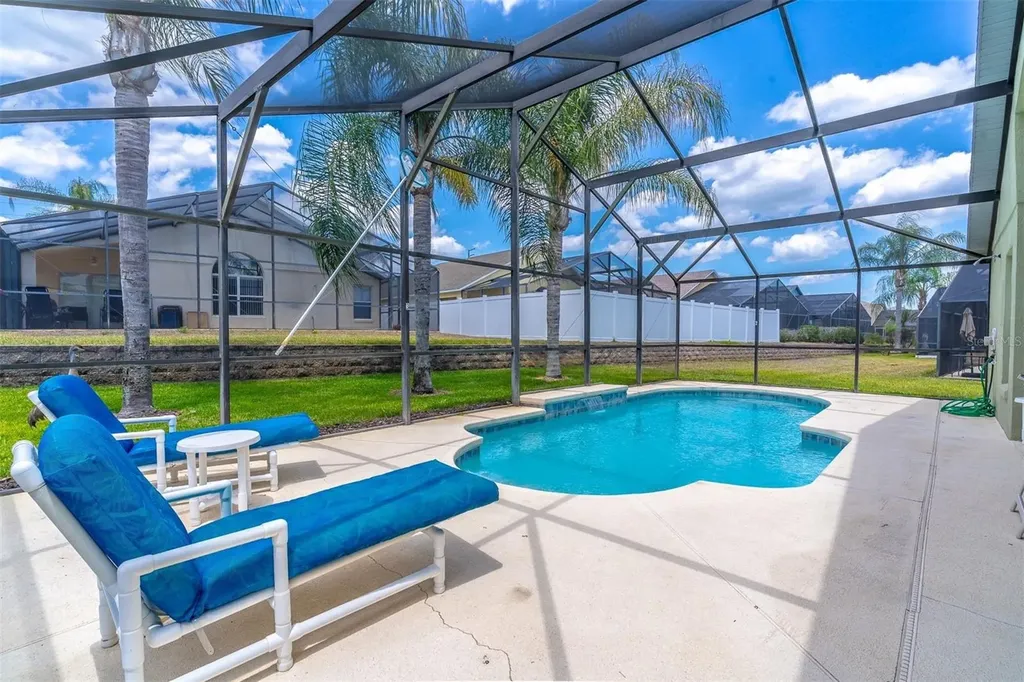 513 Balmoral Drive Davenport FL 33896
