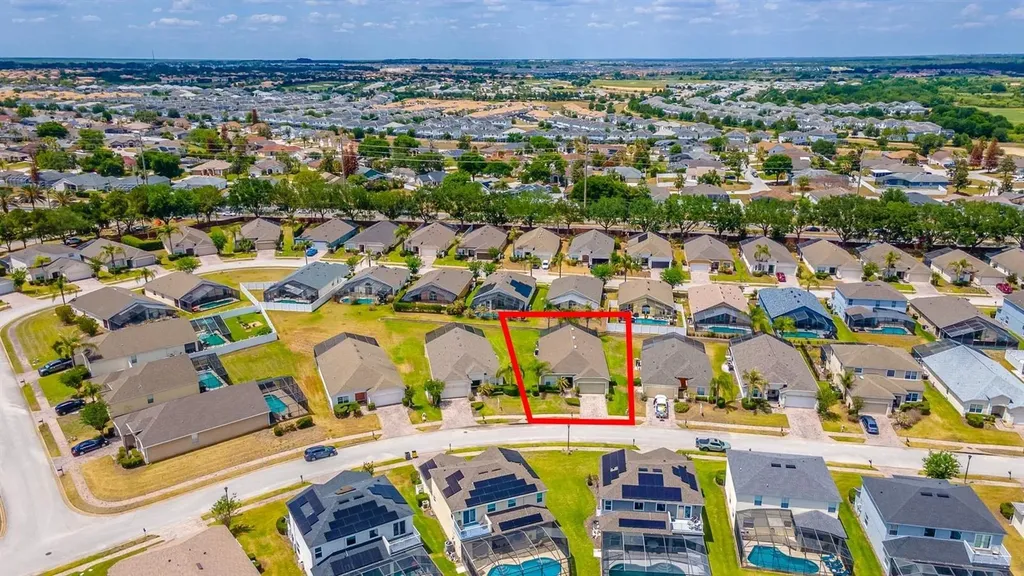 513 Balmoral Drive Davenport FL 33896