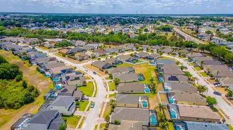 513 Balmoral Drive Davenport FL 33896