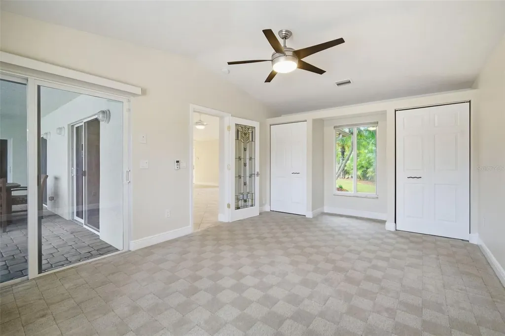 773 Kingston Court Apollo Beach FL 33572