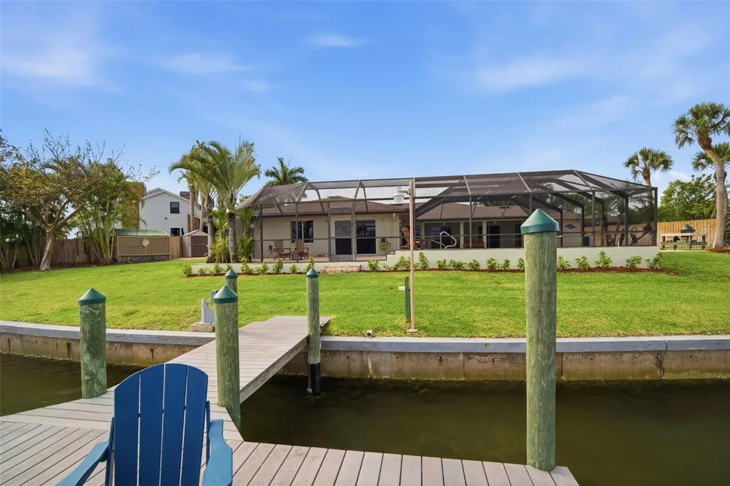773 Kingston Court Apollo Beach FL 33572