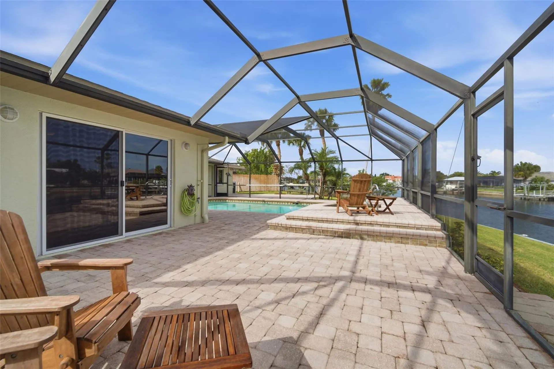 773 Kingston Court Apollo Beach FL 33572