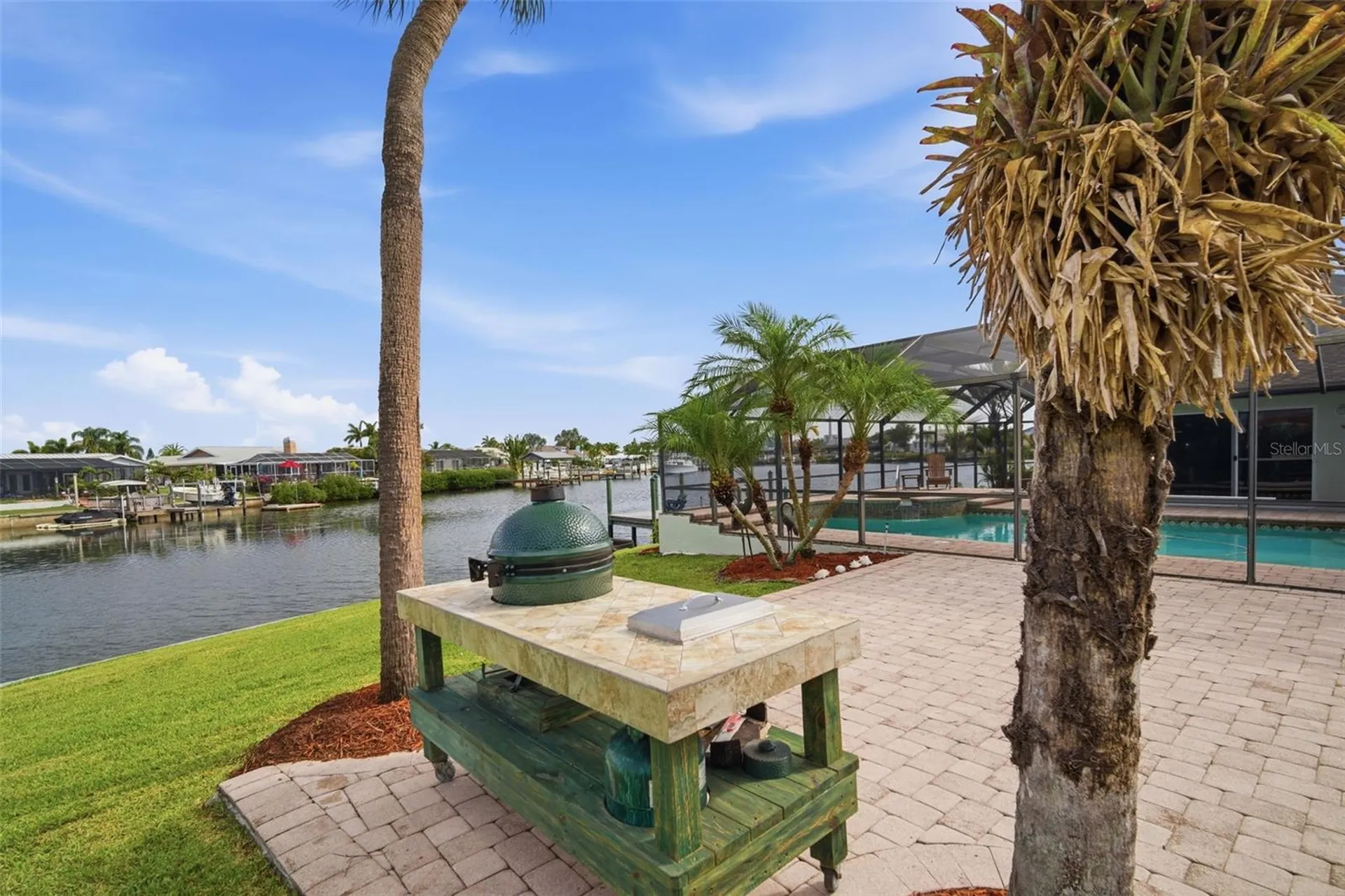 773 Kingston Court Apollo Beach FL 33572
