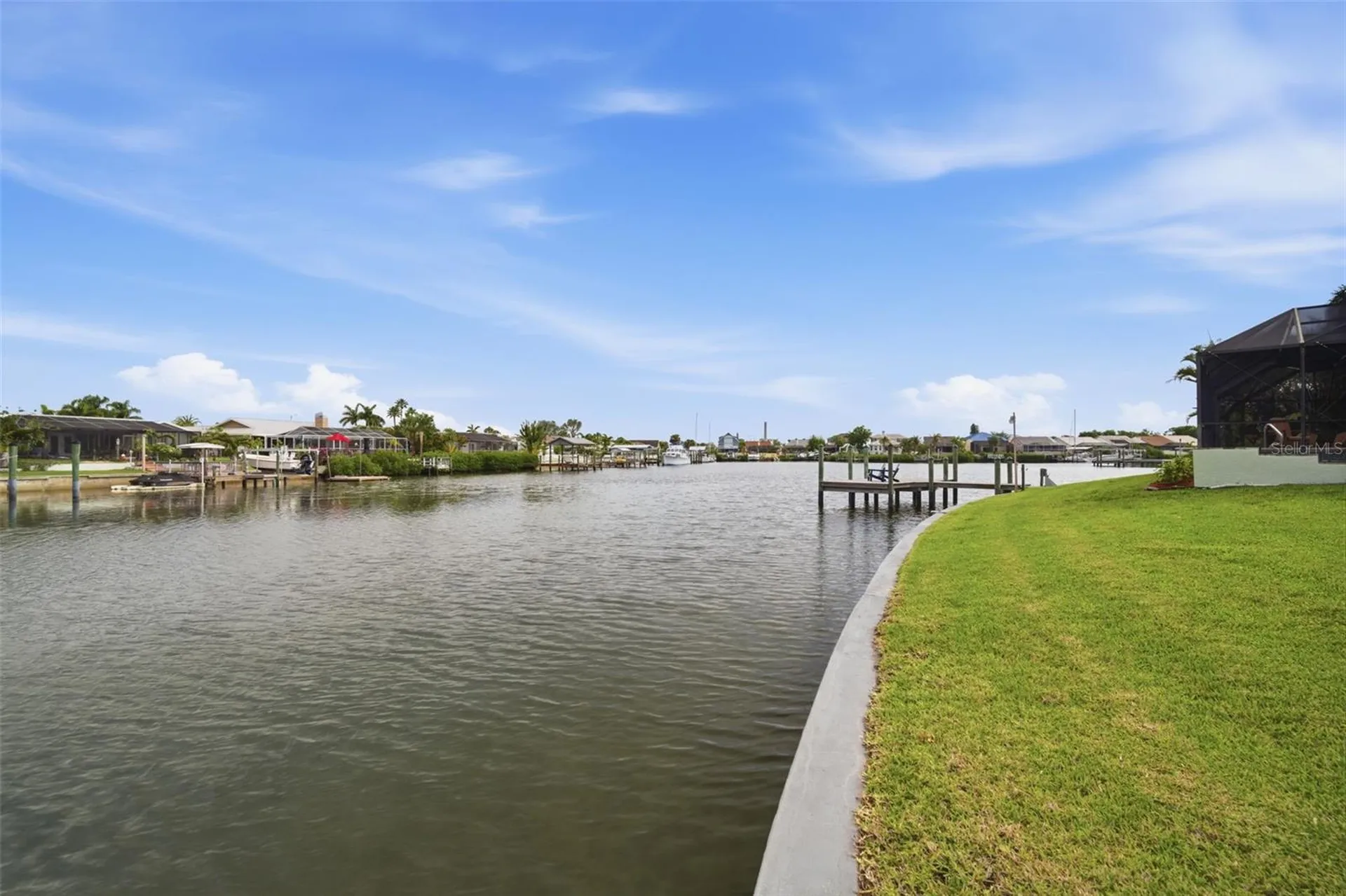 773 Kingston Court Apollo Beach FL 33572