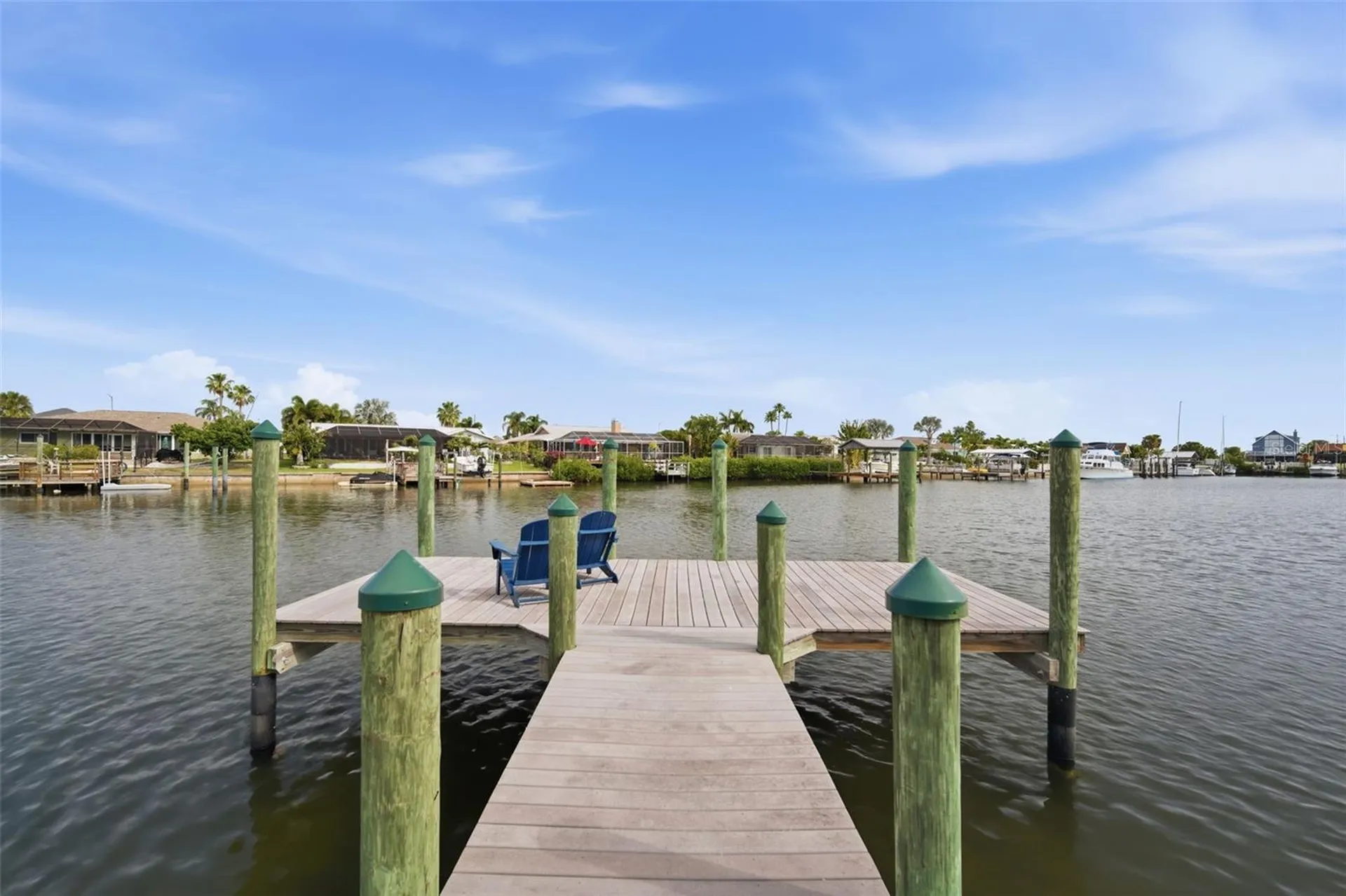 773 Kingston Court Apollo Beach FL 33572