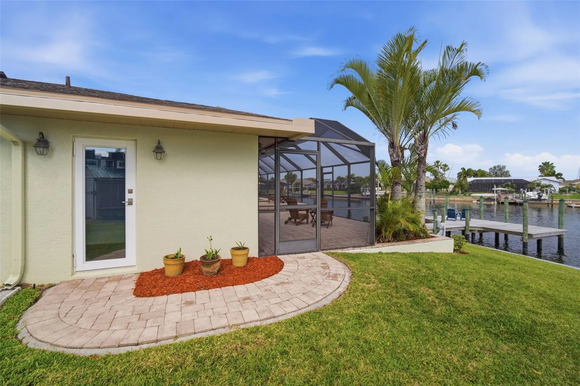 773 Kingston Court Apollo Beach FL 33572