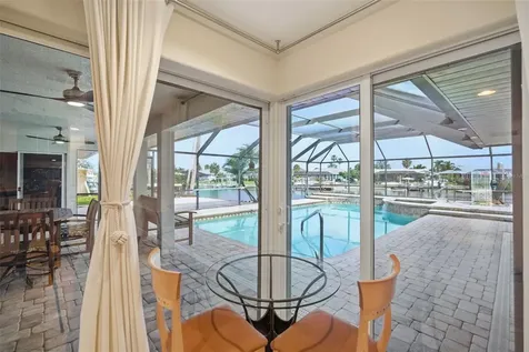 773 Kingston Court Apollo Beach FL 33572
