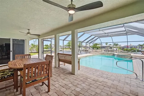 773 Kingston Court Apollo Beach FL 33572