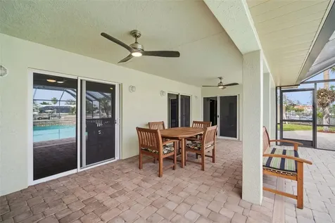 773 Kingston Court Apollo Beach FL 33572