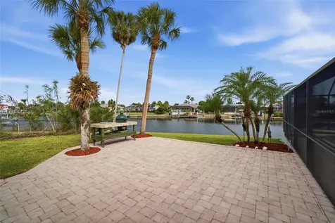 773 Kingston Court Apollo Beach FL 33572