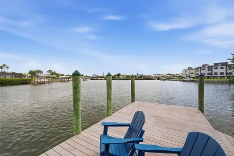 773 Kingston Court Apollo Beach FL 33572