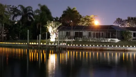 773 Kingston Court Apollo Beach FL 33572