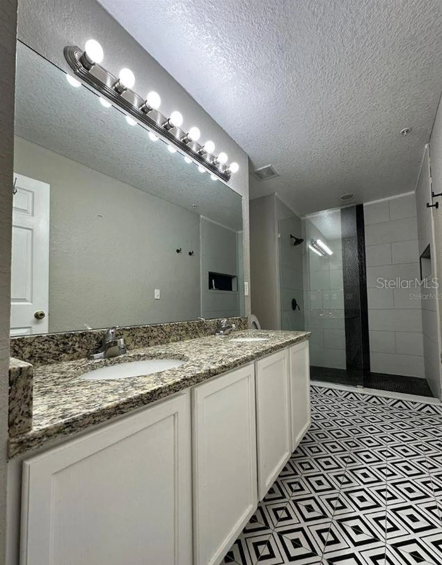 3016 Ashland Lane S Kissimmee FL 34741
