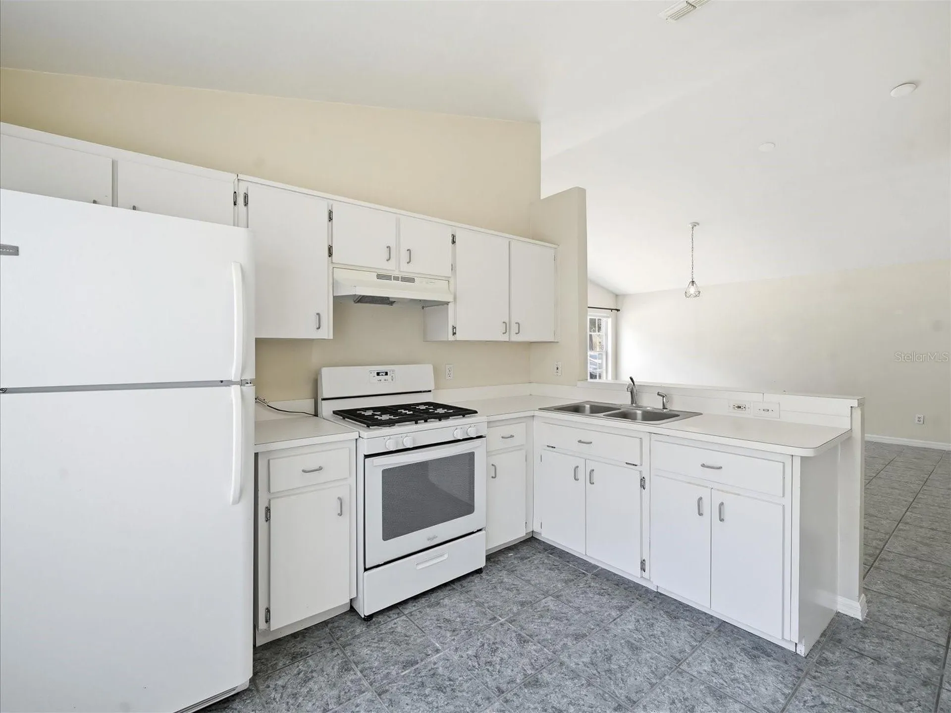 2480 Sagemont Drive Brandon FL 33511