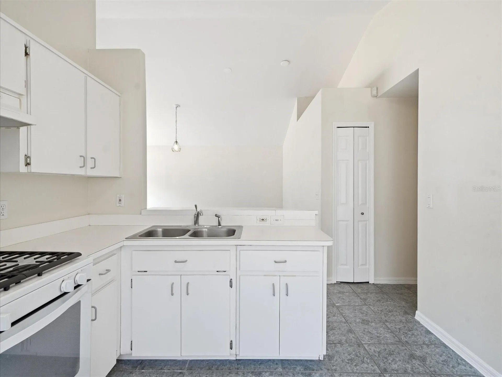 2480 Sagemont Drive Brandon FL 33511