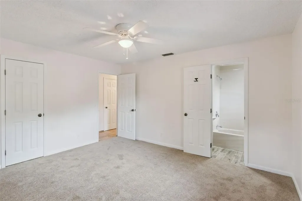307 E Maple Street Davenport FL 33837