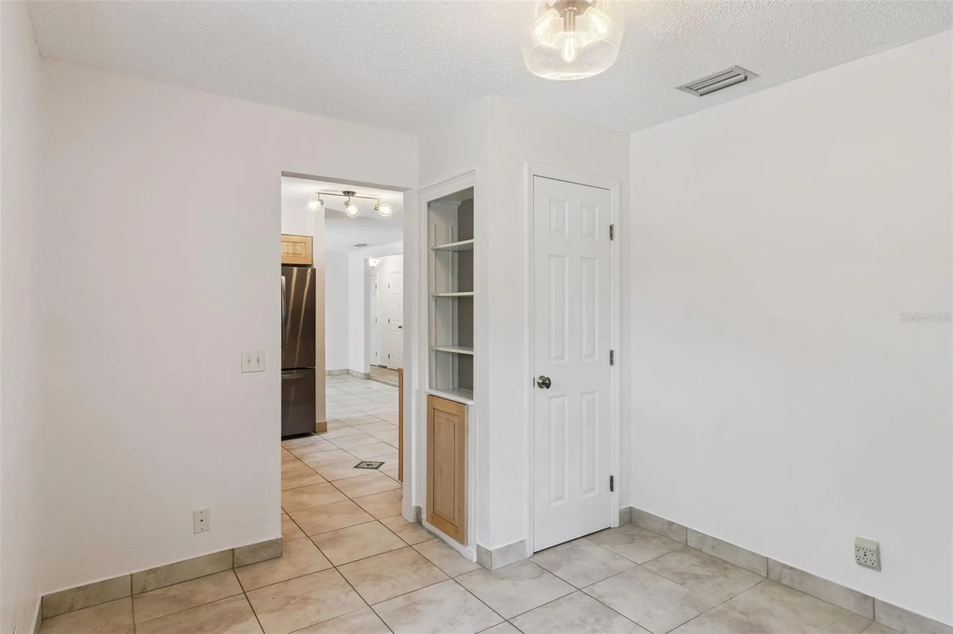 307 E Maple Street Davenport FL 33837