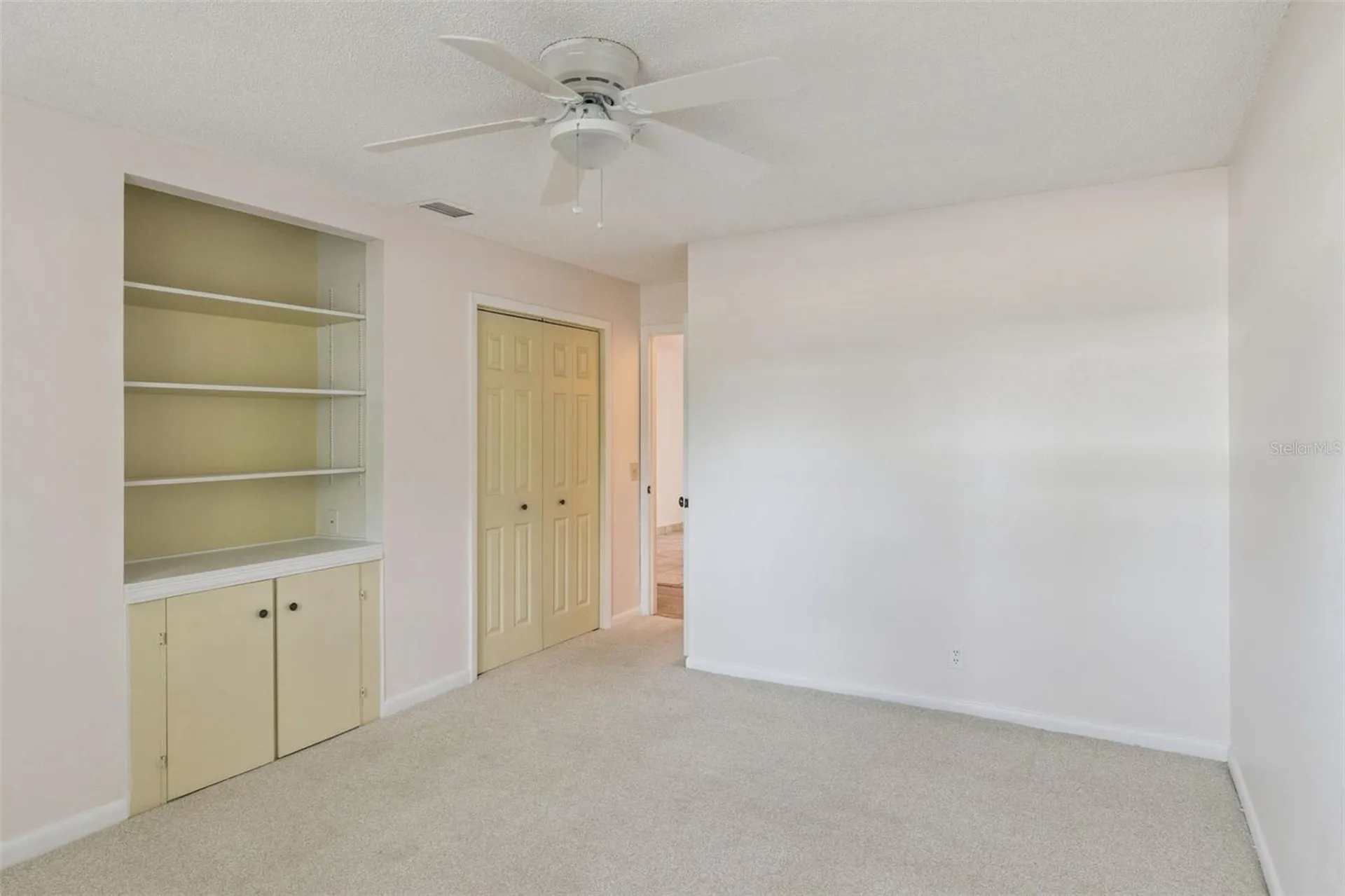 307 E Maple Street Davenport FL 33837