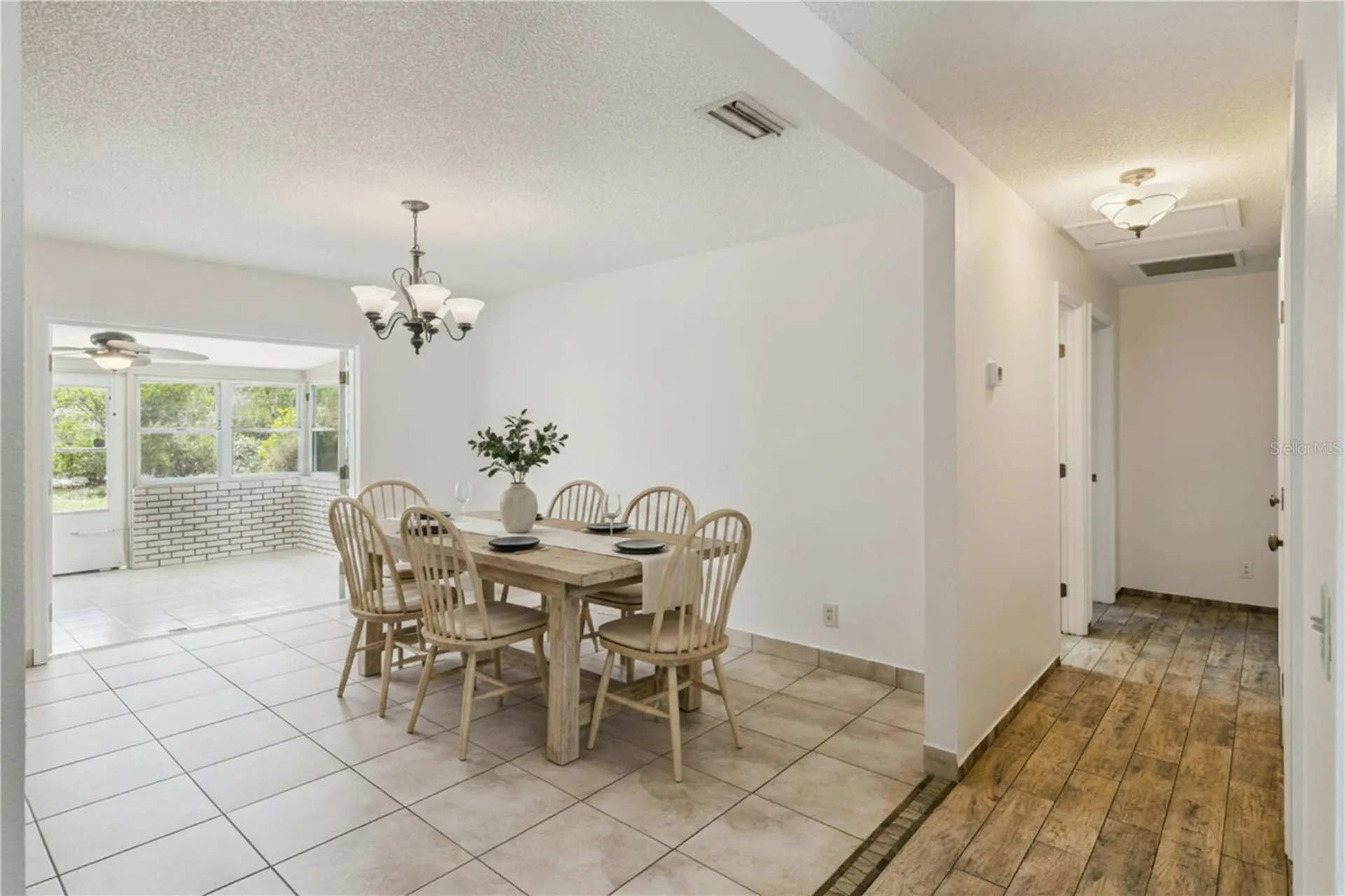 307 E Maple Street Davenport FL 33837