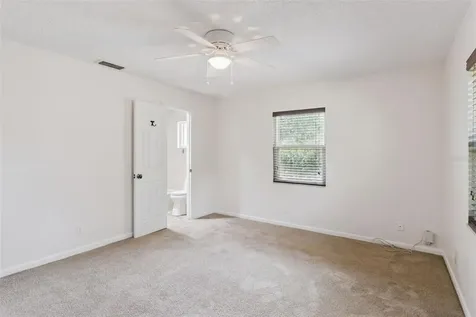 307 E Maple Street Davenport FL 33837