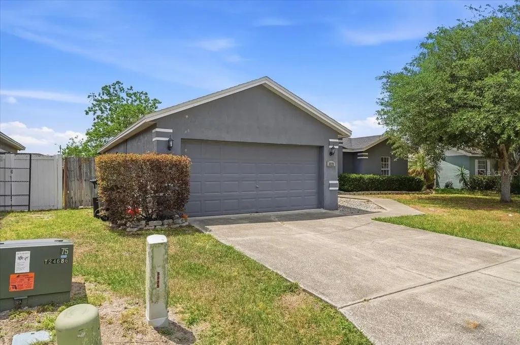 3221 Merlot Drive Lakeland FL 33811