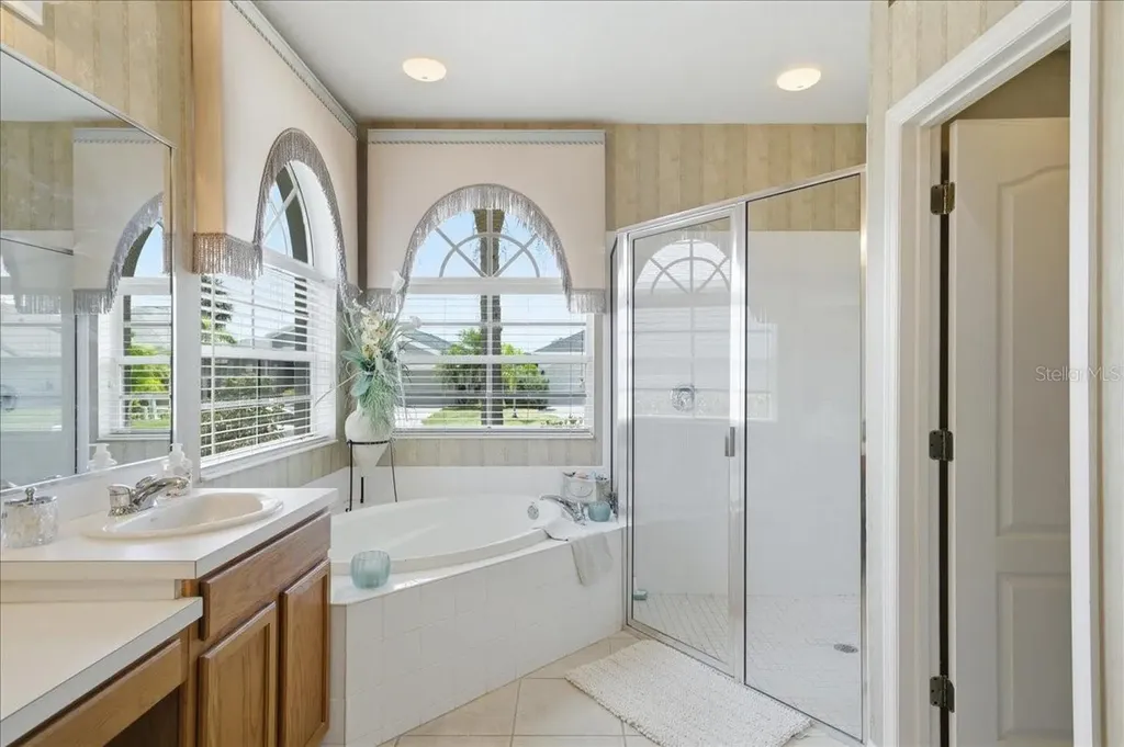 6210 Ikes Cabin Court Palmetto FL 34221