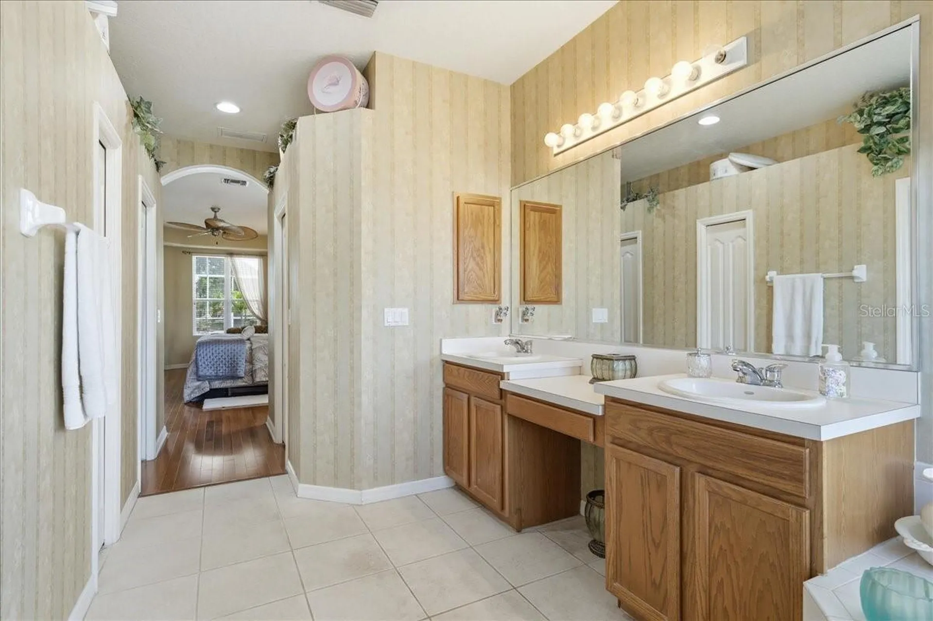 6210 Ikes Cabin Court Palmetto FL 34221
