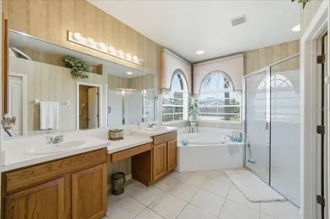 6210 Ikes Cabin Court Palmetto FL 34221
