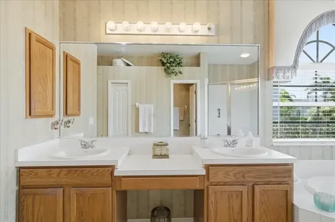 6210 Ikes Cabin Court Palmetto FL 34221