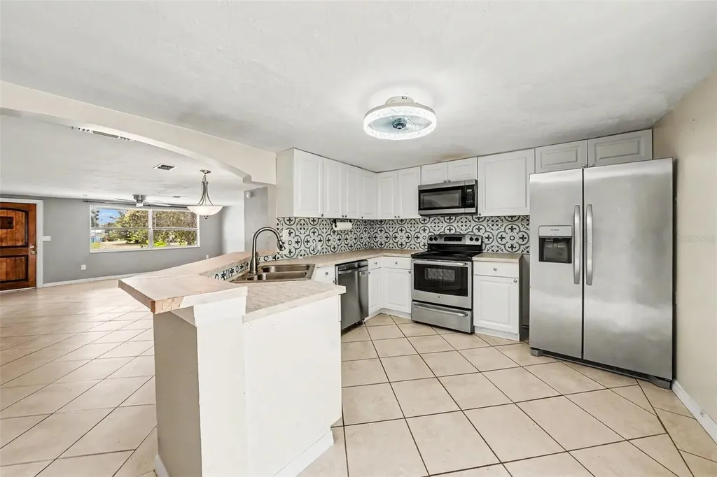 6145 Maplewood Drive New Port Richey FL 34653