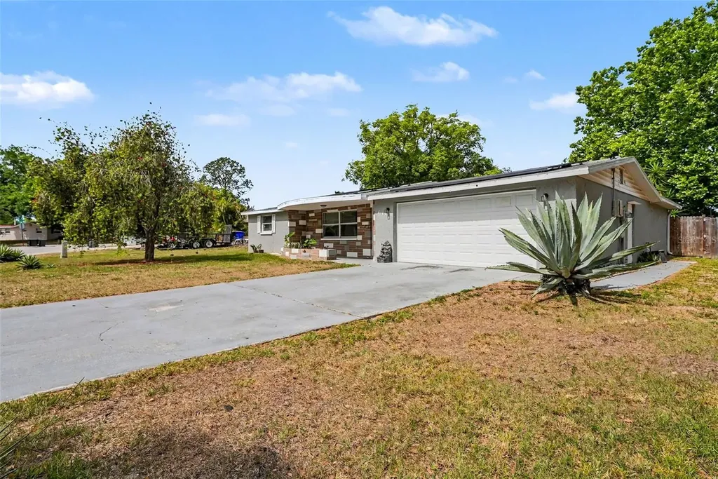 6145 Maplewood Drive New Port Richey FL 34653