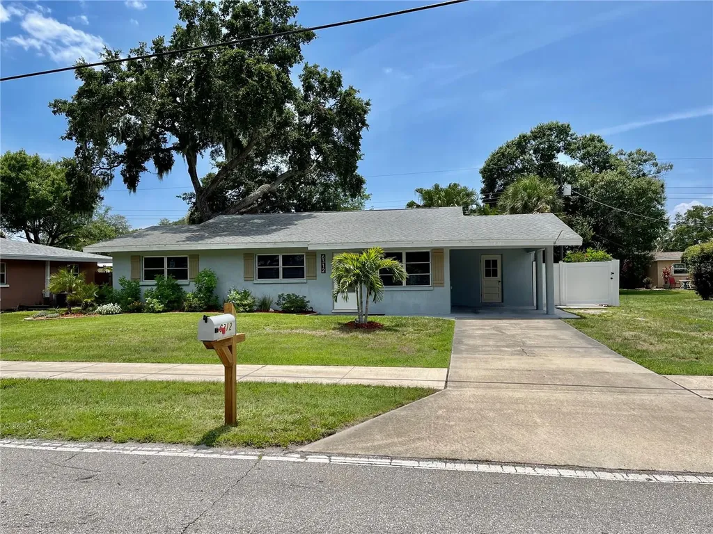 6312 S Lockwood Ridge Road Sarasota FL 34231