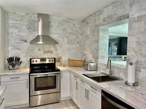 6312 S Lockwood Ridge Road Sarasota FL 34231