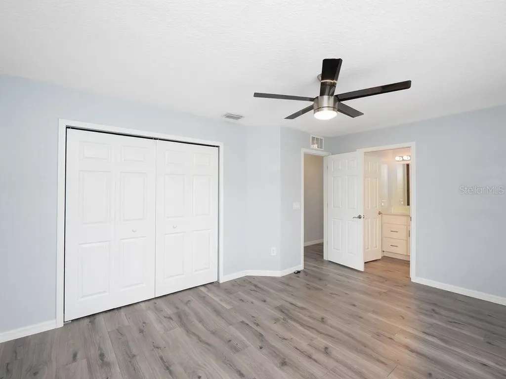 5498 Gadboys Avenue North Port FL 34291