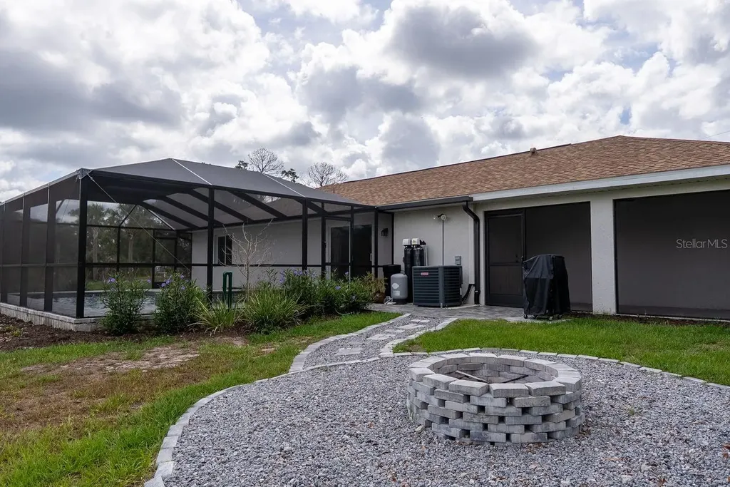 5498 Gadboys Avenue North Port FL 34291