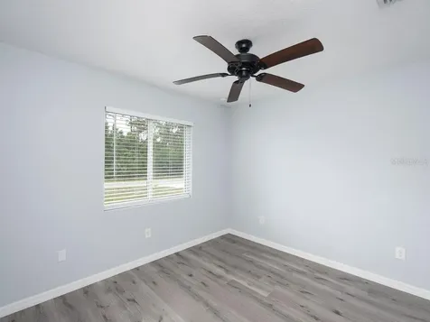 5498 Gadboys Avenue North Port FL 34291