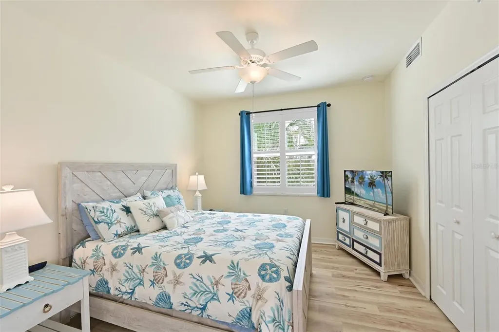 910 Tidewater Shores Loop Bradenton FL 34208