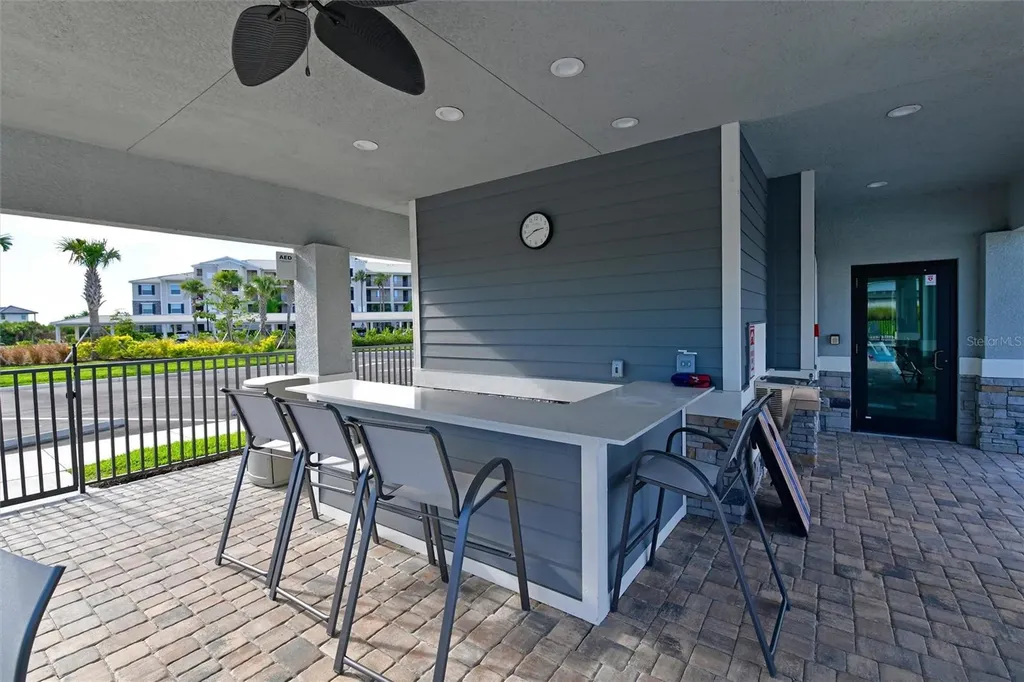 910 Tidewater Shores Loop Bradenton FL 34208