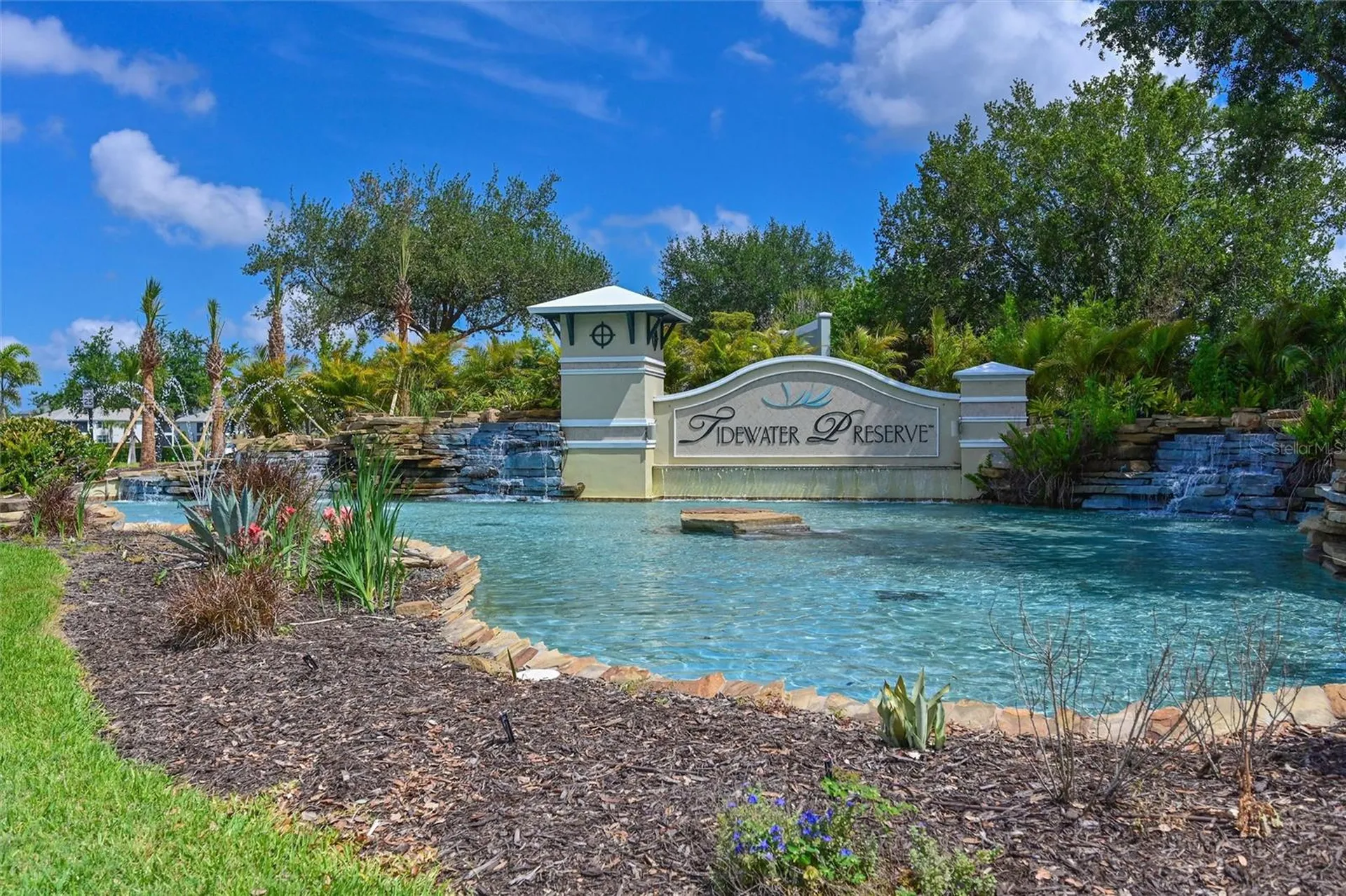 910 Tidewater Shores Loop Bradenton FL 34208