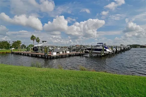 910 Tidewater Shores Loop Bradenton FL 34208