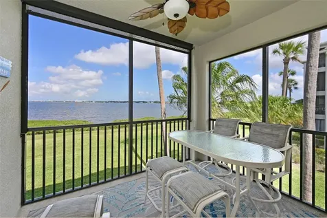 910 Tidewater Shores Loop Bradenton FL 34208