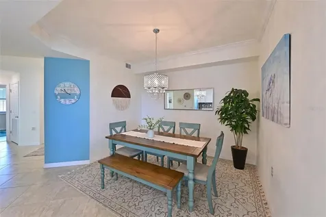 910 Tidewater Shores Loop Bradenton FL 34208