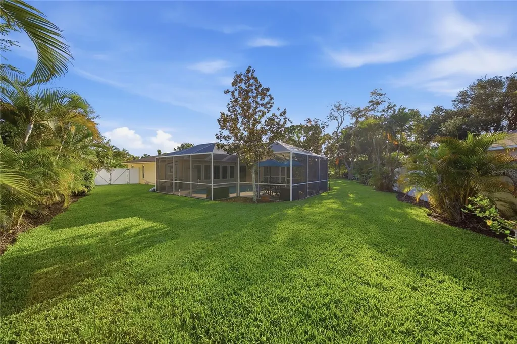 8304 12th Avenue Drive NW Bradenton FL 34209