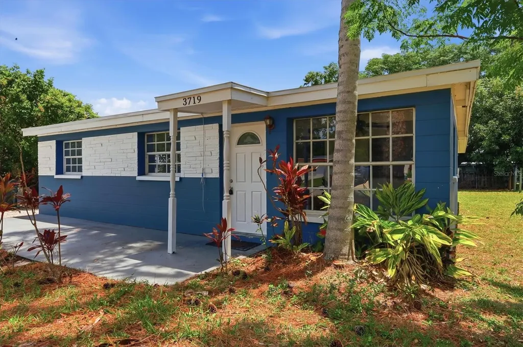 3719 Papai Drive Sarasota FL 34232