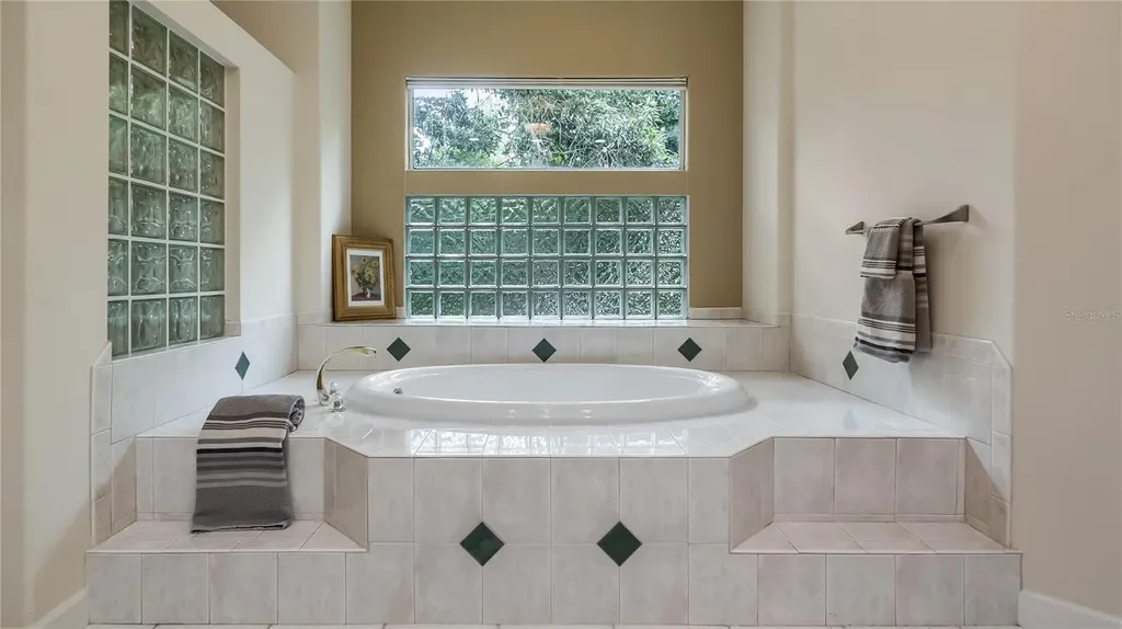 693 Stonefield Loop Lake Mary FL 32746