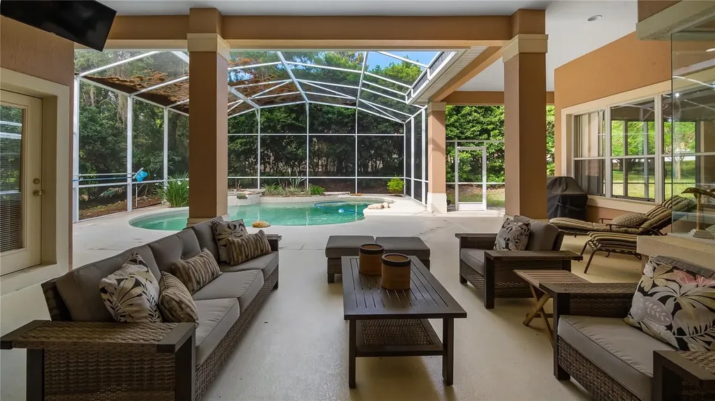 693 Stonefield Loop Lake Mary FL 32746