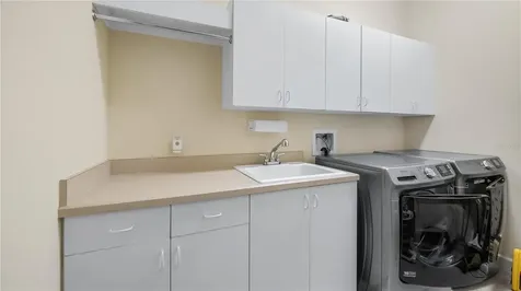 693 Stonefield Loop Lake Mary FL 32746