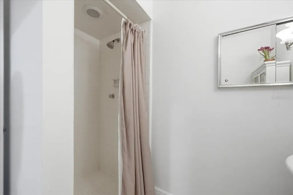 3042 Samara Drive Tampa FL 33618