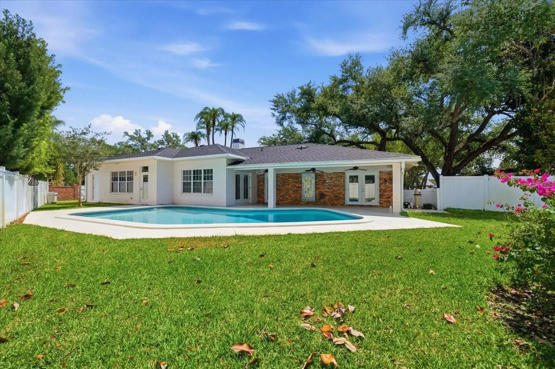 3042 Samara Drive Tampa FL 33618